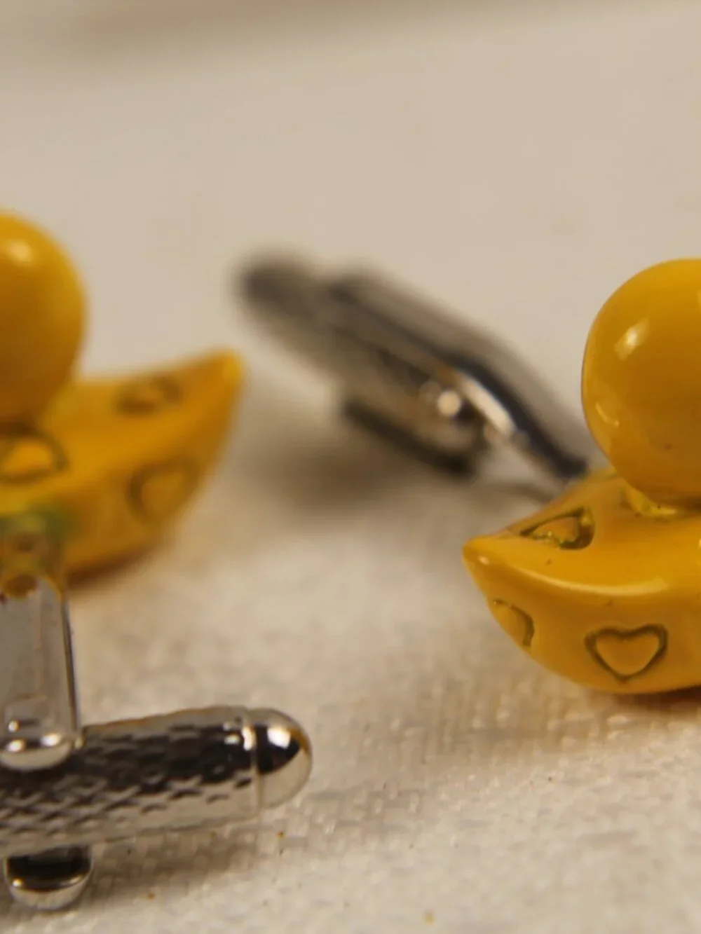 Yellow Rubber Duck Enamel Novelty Cufflinks Men Shirt Jewelry Heart